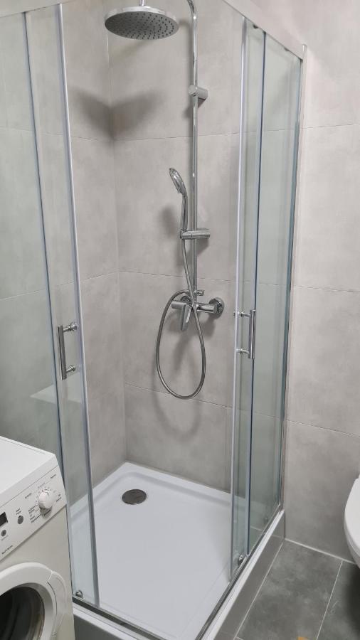 Urocze Apartamenty Na Wsi Goledzinow Exterior photo
